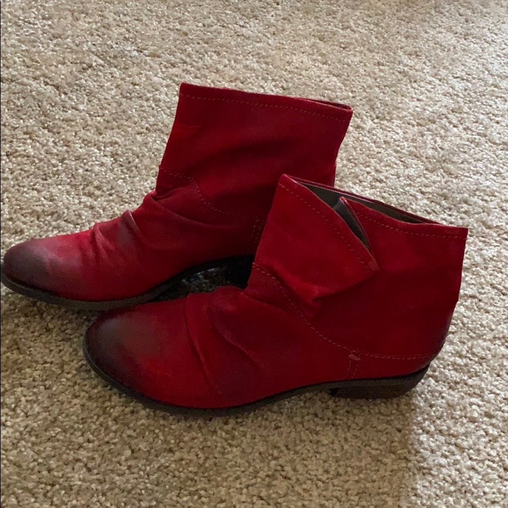 Fergie Footwear Monet Red Kudu Bootie